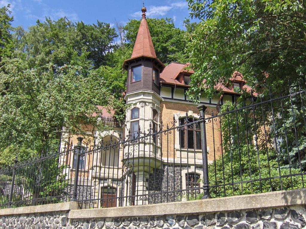 Romantic Chateau Krásná Lípa Bagian luar foto